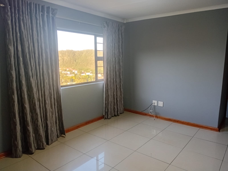 To Let 3 Bedroom Property for Rent in Gonubie North Eastern Cape